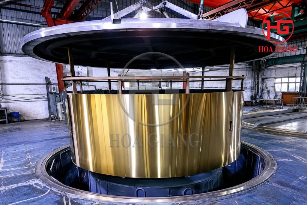 Inox màu